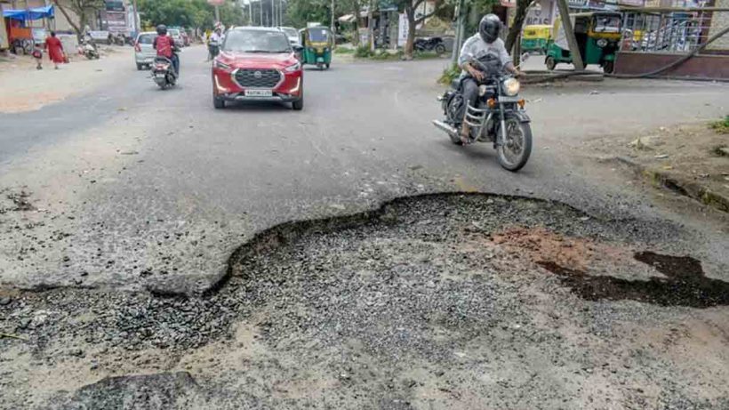 bengaluru-pothole-repair-incident