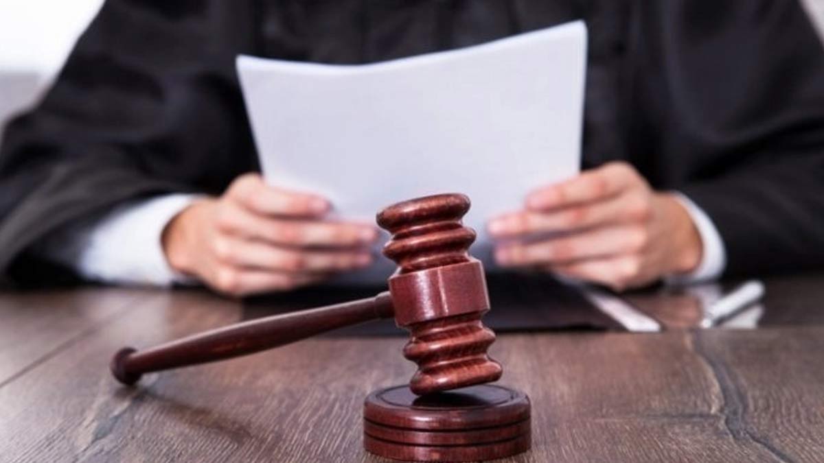 anuppur-magistrate-house-attack-three-arrested-madhya-pradesh-2025