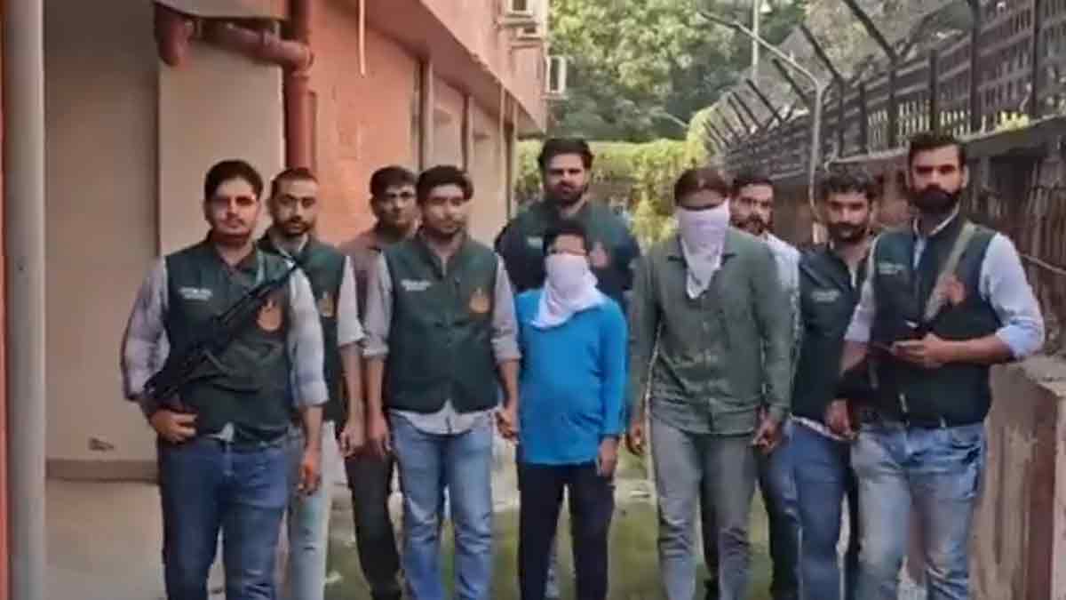 Delhi Police Special Cell busted an ISIS module with the arrest of two suspected terrorists — one from Delhi and the other from Madhya Pradesh. Crowded areas in the capital were under threat.