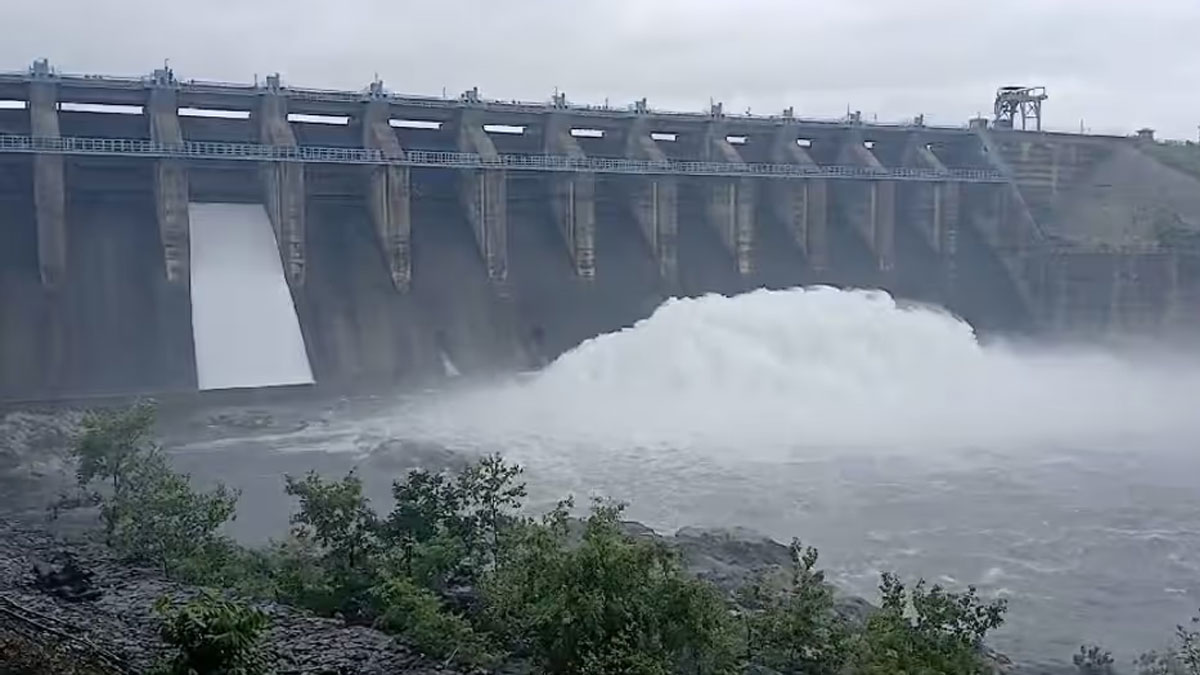 DVC Raises Water Discharge Again as Rainfall Persists in South Bengal