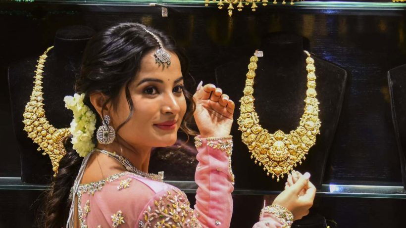 Gold's Rally Continues: Smart Investment or Risky Timing