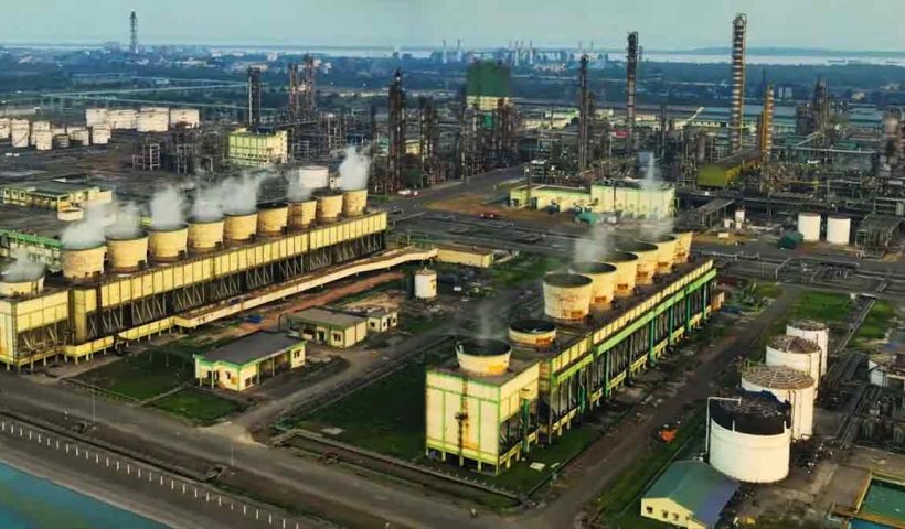 Haldia Petrochemicals plans to expand its global footprint through HPL Global in Singapore, aiming to raise trading volumes by 30%. The company, backed by TCG, is also undergoing a ₹2,000 Cr expansion at its 2,560-acre Haldia plant.