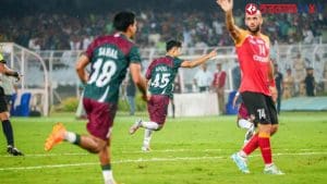 ifa-shield-final-2025-east-bengal-vs-mohun-bagan-first-half-1-1-hamid-ahadad-apuia-goal