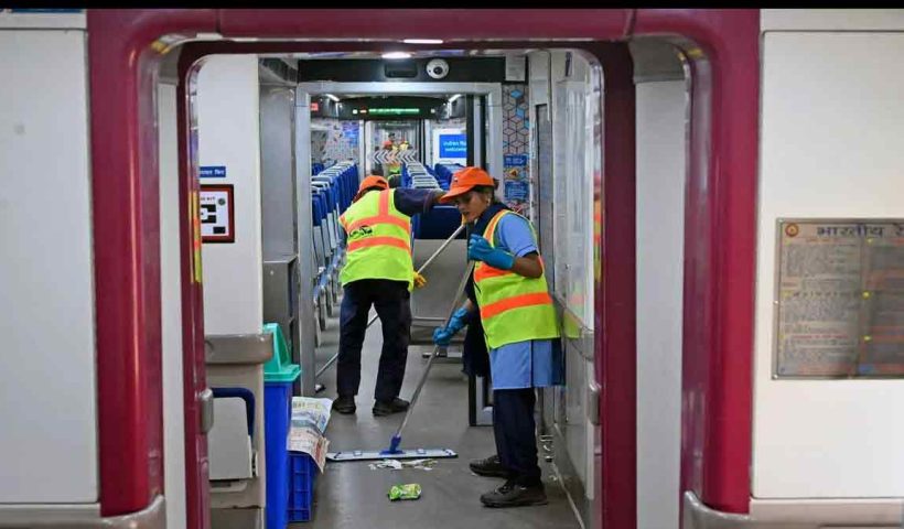 indian-railways-gutkha-stains-cleaning-cost