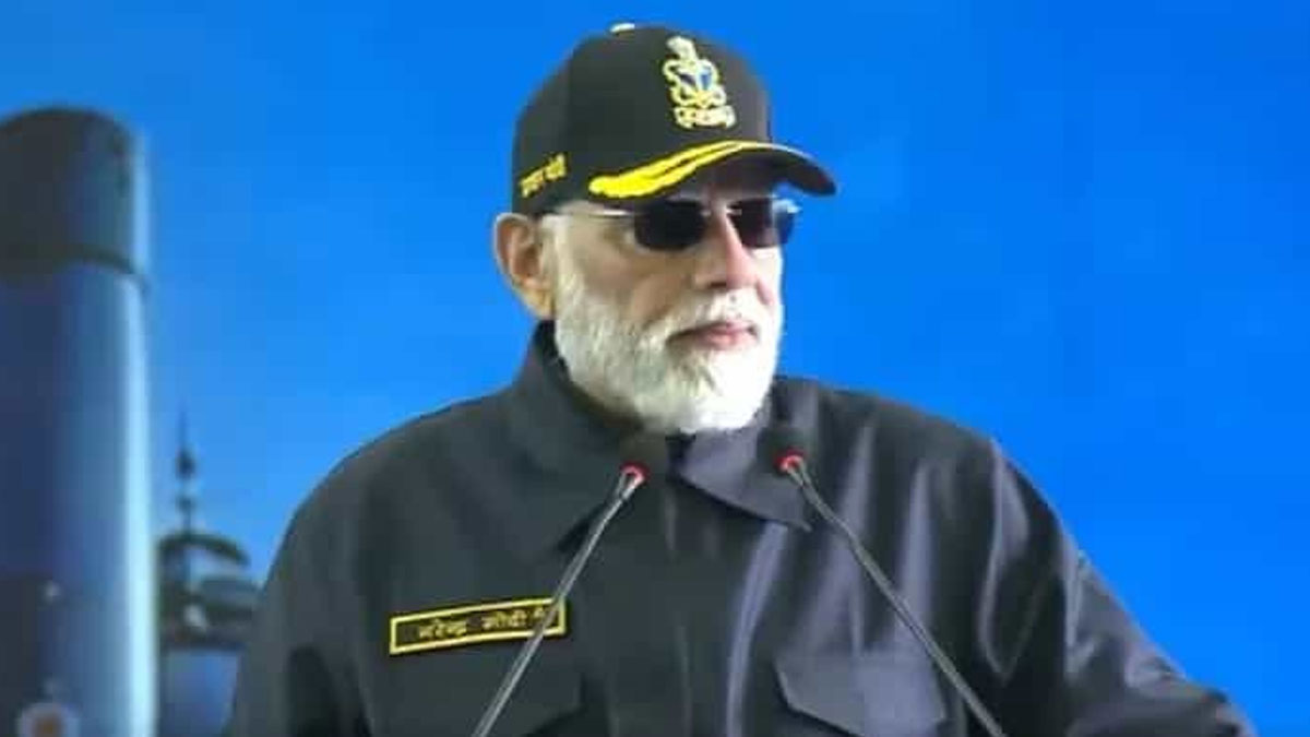 PM Modi INS Vikrant