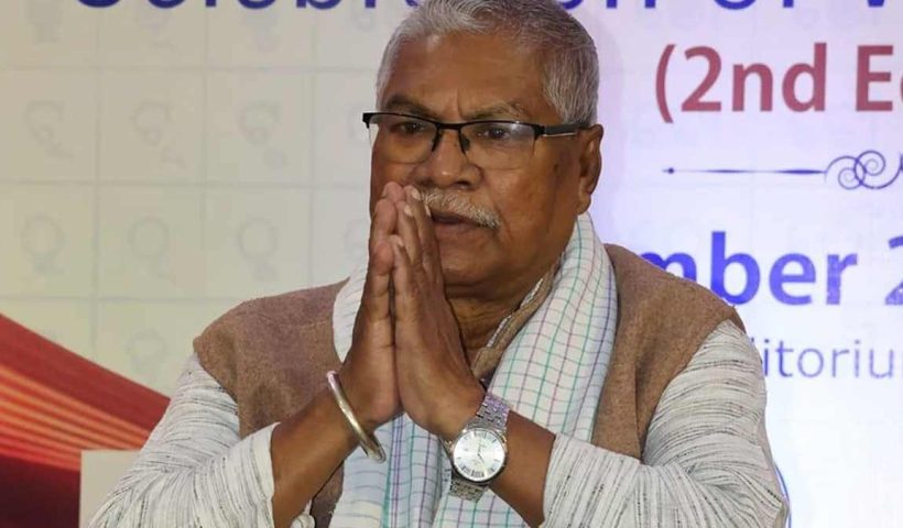 ballagarh-mla-slams-mayawati-for-supporting-yogi-india-politics