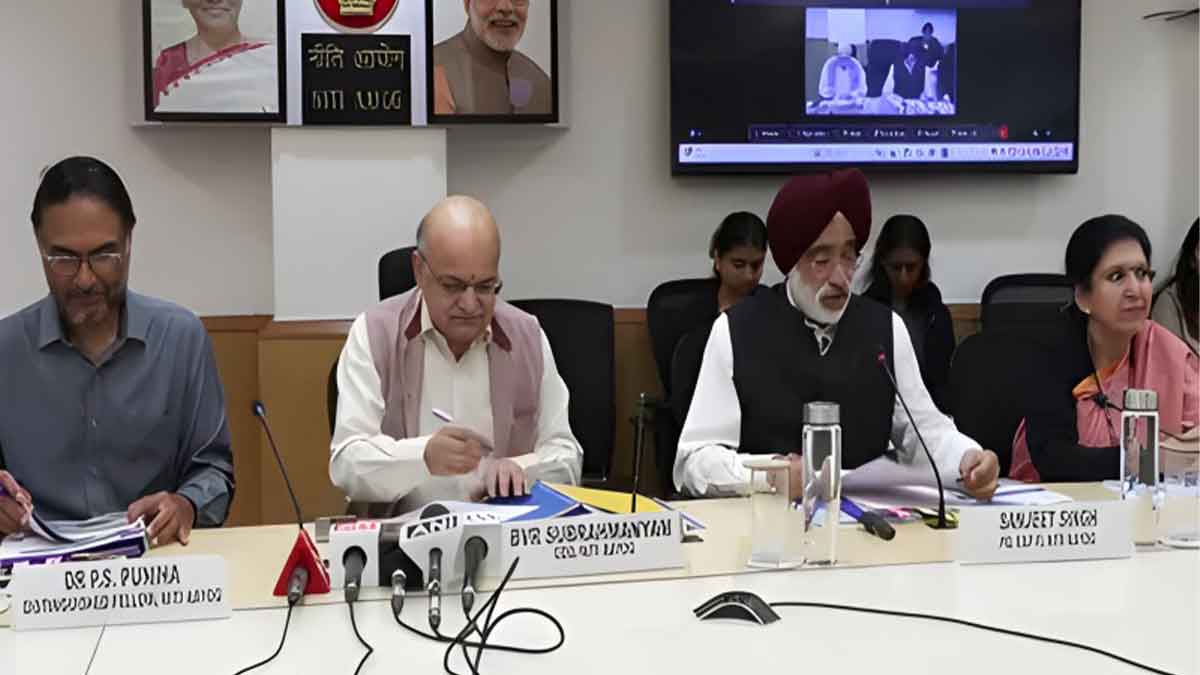 NITI Aayog suggests a trust-based taxation model for India to reduce tax evasion, simplify compliance, and build a transparent tax governance system.