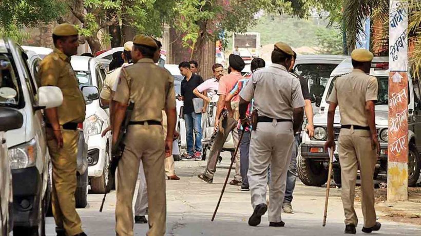 delhi-mehrauli-illegal-arms-dealer-encounter-2025