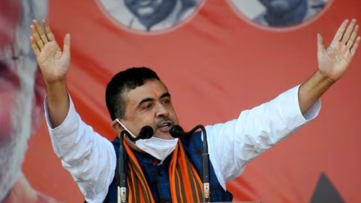 কাস্টমস অফিসারের উপর হামলার ঘটনায় তৃণমূলকে তীব্র আক্রমণ শুভেন্দুর! 1 কাস্টমস অফিসারের উপর হামলার ঘটনায় তৃণমূলকে তীব্র আক্রমণ শুভেন্দুর!