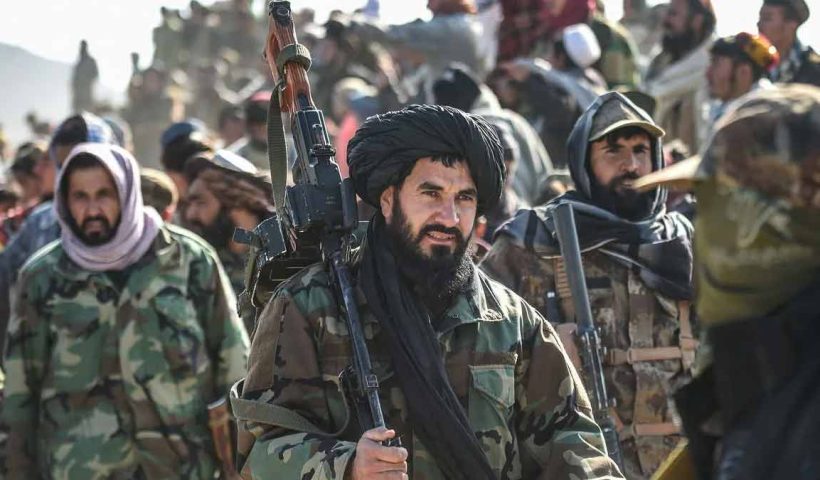 taliban-night-attack-leaves-pakistan-bloodied