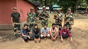 illegal-bangladeshi-migrants-caught-fleeing-india-hakimpur-sir-2025