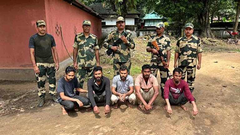 illegal-bangladeshi-migrants-caught-fleeing-india-hakimpur-sir-2025