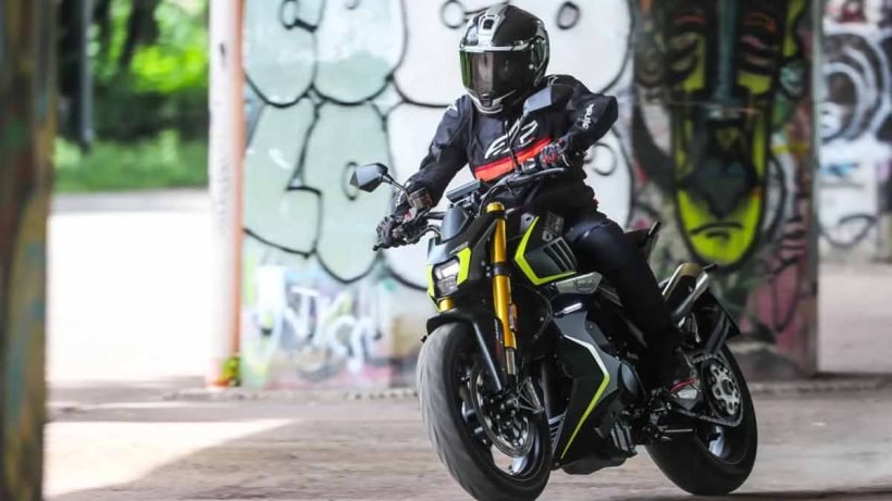 বাইকপ্রেমীদের জন্য সুখবর! পাঁচ বছর পর নতুন অবতারে ফিরছে ইতালির এই ব্র্যান্ড 2 FB Mondial Piega 452