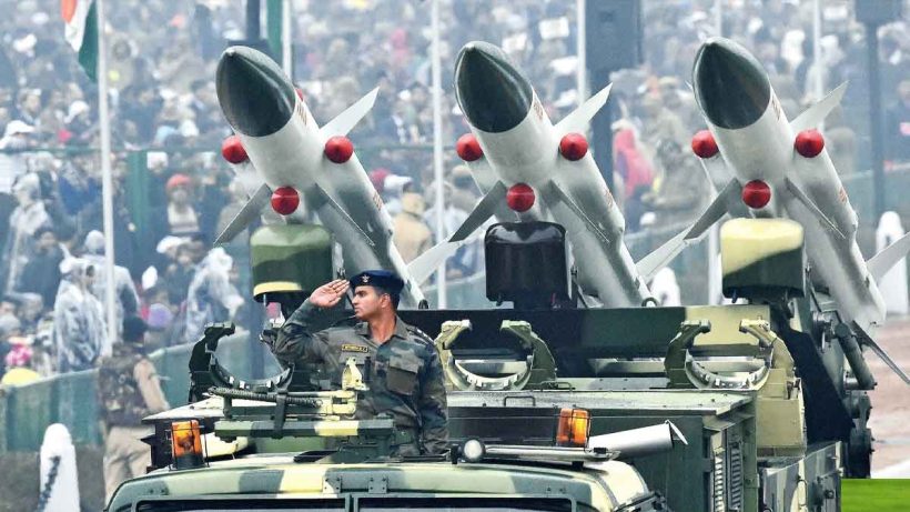 India’s defence exports hit a record ₹23,622 crore in FY 2023-24, marking its transformation from an arms importer to a global defence exporter under the Make in India initiative.