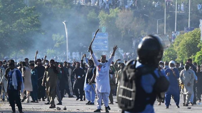 imran-khan-assassination-rumor-islamabad-protests