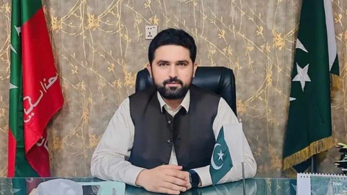 kpk-cm-protest-call-imran-khan-adiala-jail