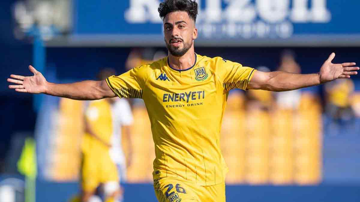 diamond-harbour-fc-signs-antonio-moyano-spanish-midfielder