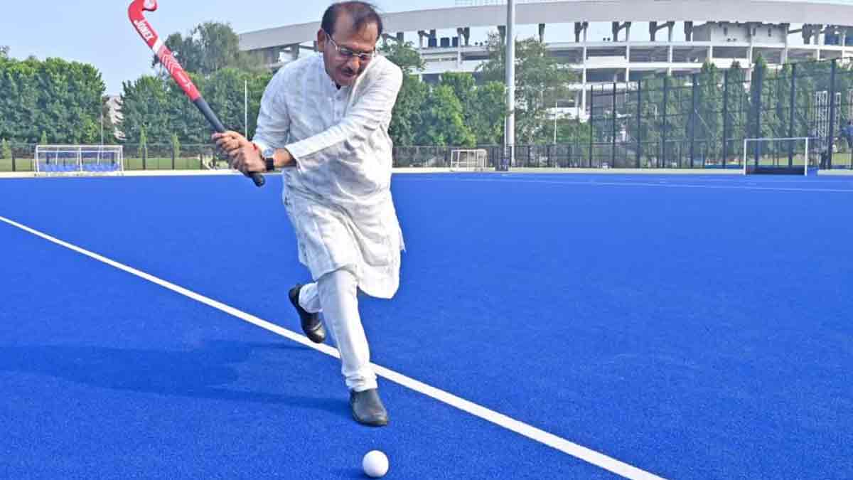 aroop-biswas-statement-on-calcutta-football-league-after-visit-vivekananda-hockey-stadium