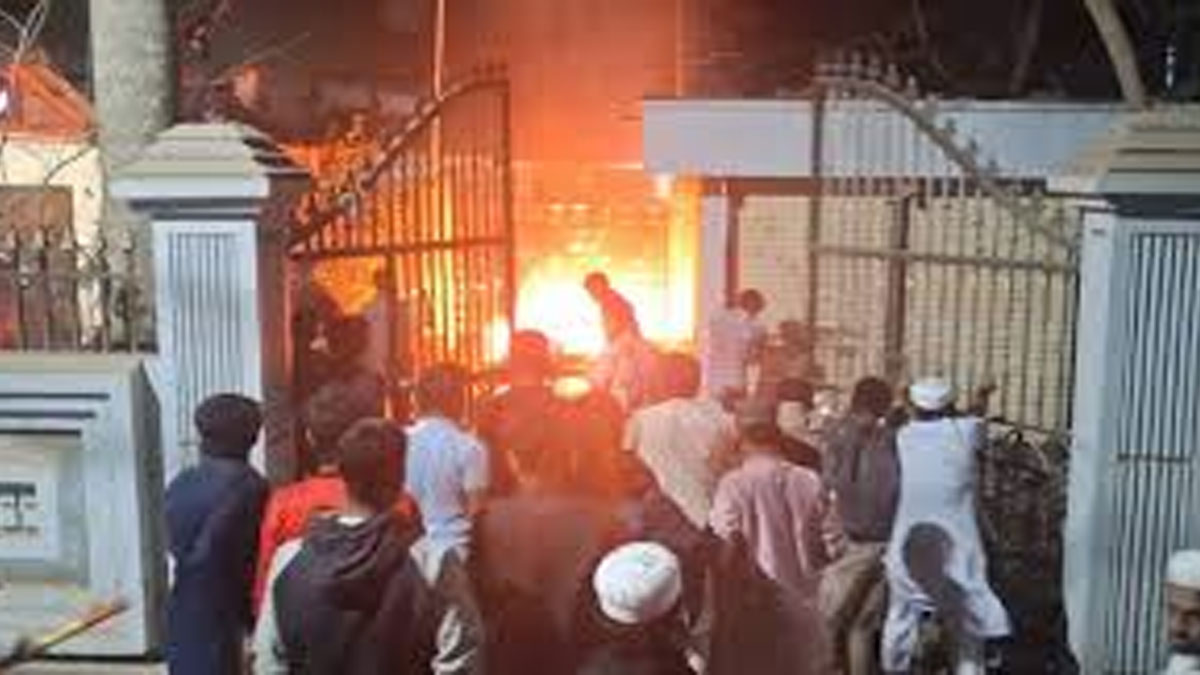 all-night-assault-sparks-tension-at-former-presidents-residence-army-launches-search-operation