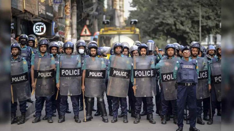 bangladesh-capital-dhaka-security-police-drill
