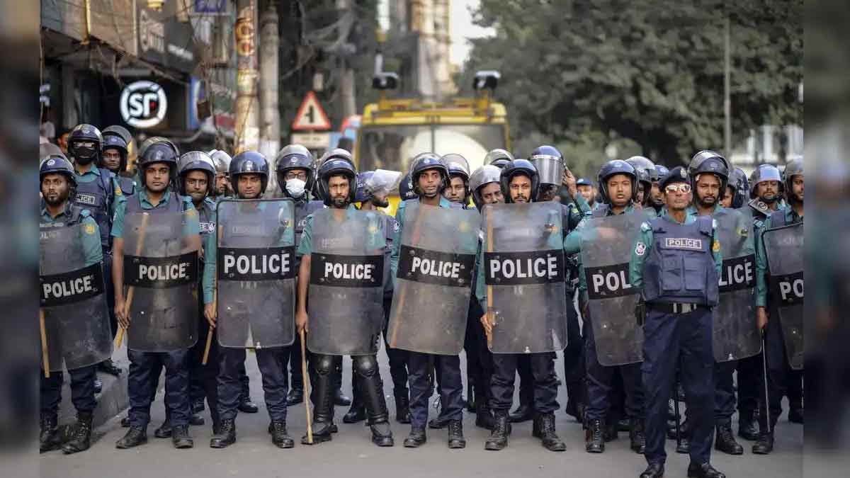 bangladesh-capital-dhaka-security-police-drill