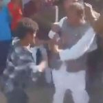 পুলিশের সামনেই প্রধানশিক্ষক শামসুল হোডা মাসুমকে পিটুনি