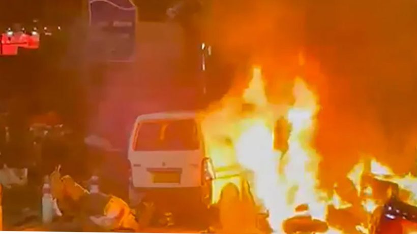 chandni-chowk-bombing-kills-8-triggers-security-crackdown-in-major-cities