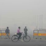 ‘গ্যাস চেম্বারে’ দিল্লি! ‘খুবই খারাপ’ AQI, প্রাণঘাতী হয়ে উঠছে দিল্লির বাতাস