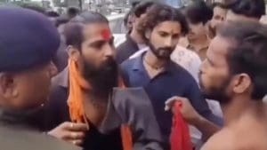 indore-eve-teasing-mohd-iqbal-belt-treatment