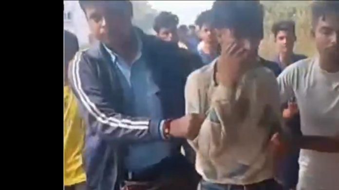 dhauli-express-woman-injured-snatching-arrests-west-bengal