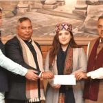 বিহারের খুশির আবহে জম্মু কাশ্মীরেও গেরুয়া ঝড়