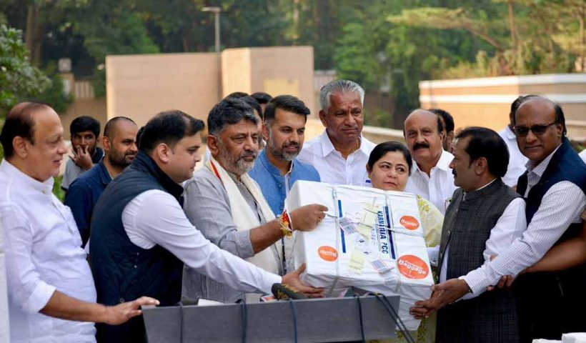 vote-chor-gaddi-chor-campaign-karnataka-congress-1-21-crore-signatures