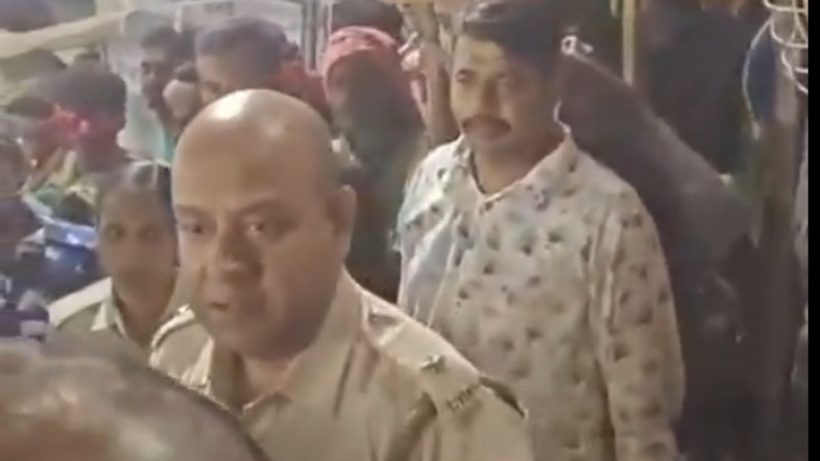 krishnanagar-jagaddhatri-immersion-lathi-charge-bjp-protest