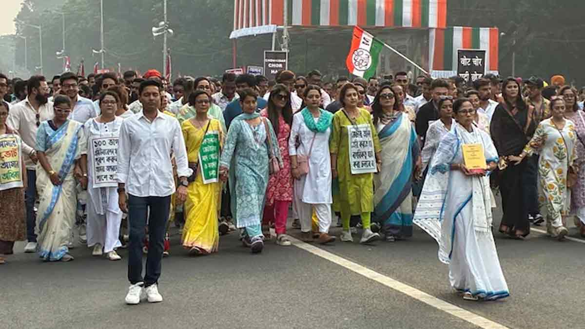 mamata-banerjee-voter-list-revision-sir-controversy-kolkata