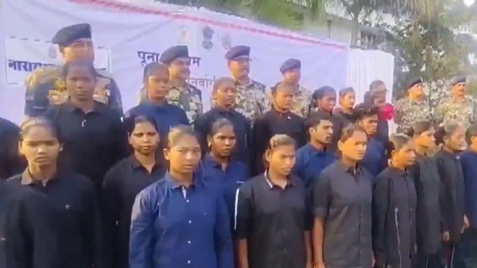 chhattisgarh-narayanpur-naxal-surrender-2025