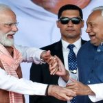 মোদীর পা ছুঁয়ে প্রণাম নীতীশের? ভাইরাল ভিডিয়ো ঘিরে বিহারে রাজনৈতিক ঝড়