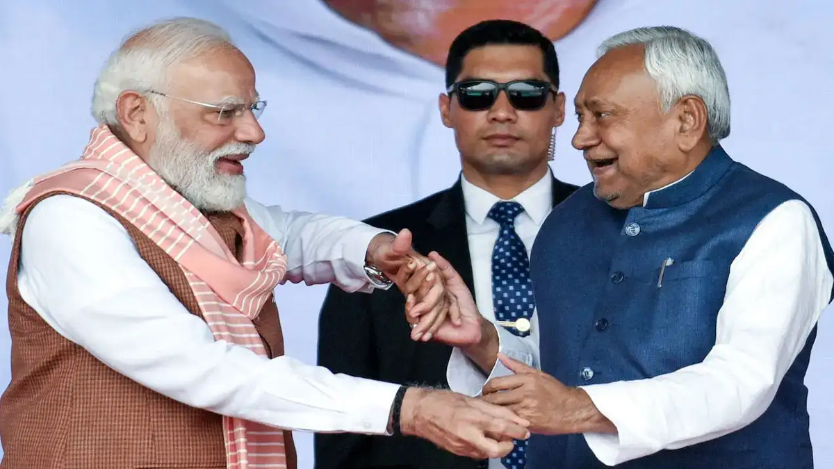 Nitish Kumar Modi Foot Touch Controversy