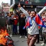 নেপালে উত্তেজনা তুঙ্গে, জেন জ়ি আন্দোলনকারীদের সংঘর্ষে থমথমে কাঠমাণ্ডু