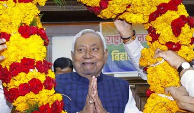 nitish kumar 10th swearing in