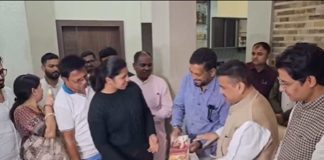 suvendu-adhikari-congratulates-richa-ghosh-siliguri-visit