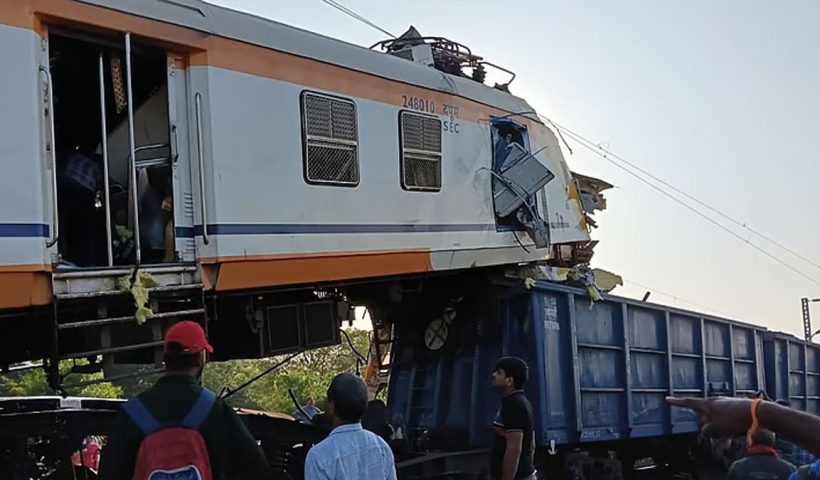 tragic-train-accident-in-bilaspur-passenger-and-freight-trains-crash-casualties-reported