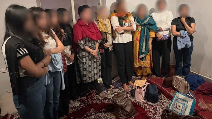 স্পা সেন্টারের আড়ালে বড়সড় দেহ ব্যবসার পর্দাফাঁস, গ্রেফতার তিন 2 visakhapatnam-spa-prostitution-racket-three-arrested