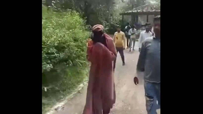 yogi-rajye-hijaber-chhadmeshe-shleelotahani-faizan-parke-hindu-meyeder-phande