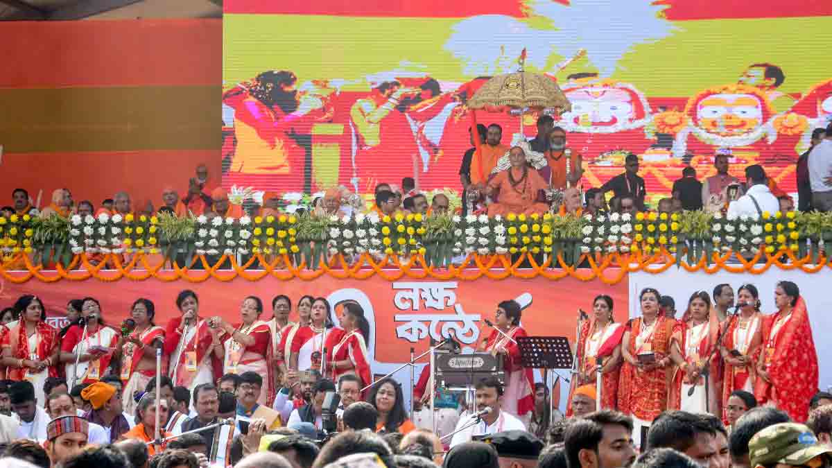 tathagata-roy-gita-marx-mao-controversy-brigade-event