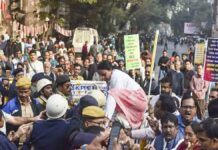 blo-protest-ceo-office-west-bengal-tension