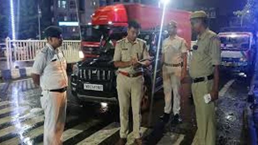 yuva-bharati-incident-dgp-rajeev-kumar-bidhannagar-cp-asked-to-explain-actions