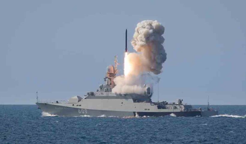 India Achieves Major Defence Milestone with K-4 Missile Test