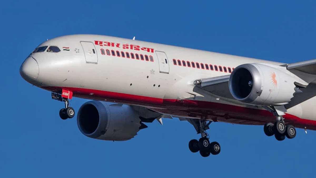 Air India AI887 emergency landing