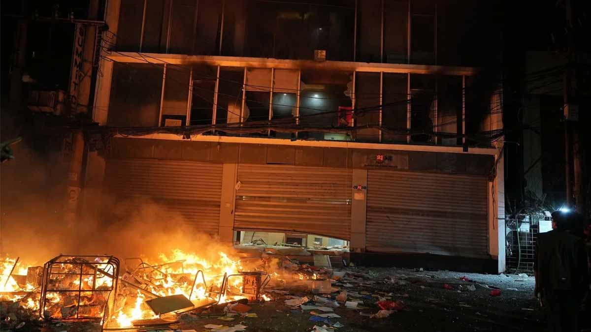 Rajshahi Sees New Wave of Protests Outside Indian Embassy