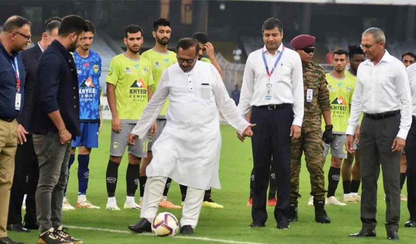 messi-kolkata-scandal-aroop-biswas-resignation-demand